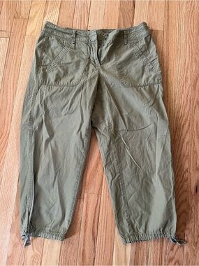 LOFT Y2K Low Rise Olive Green Cargo Capri Pants 2 Cotton Utility Hiking Safari